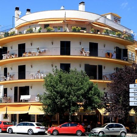 Apartamentos El Sol Tossa de Mar Esterno foto