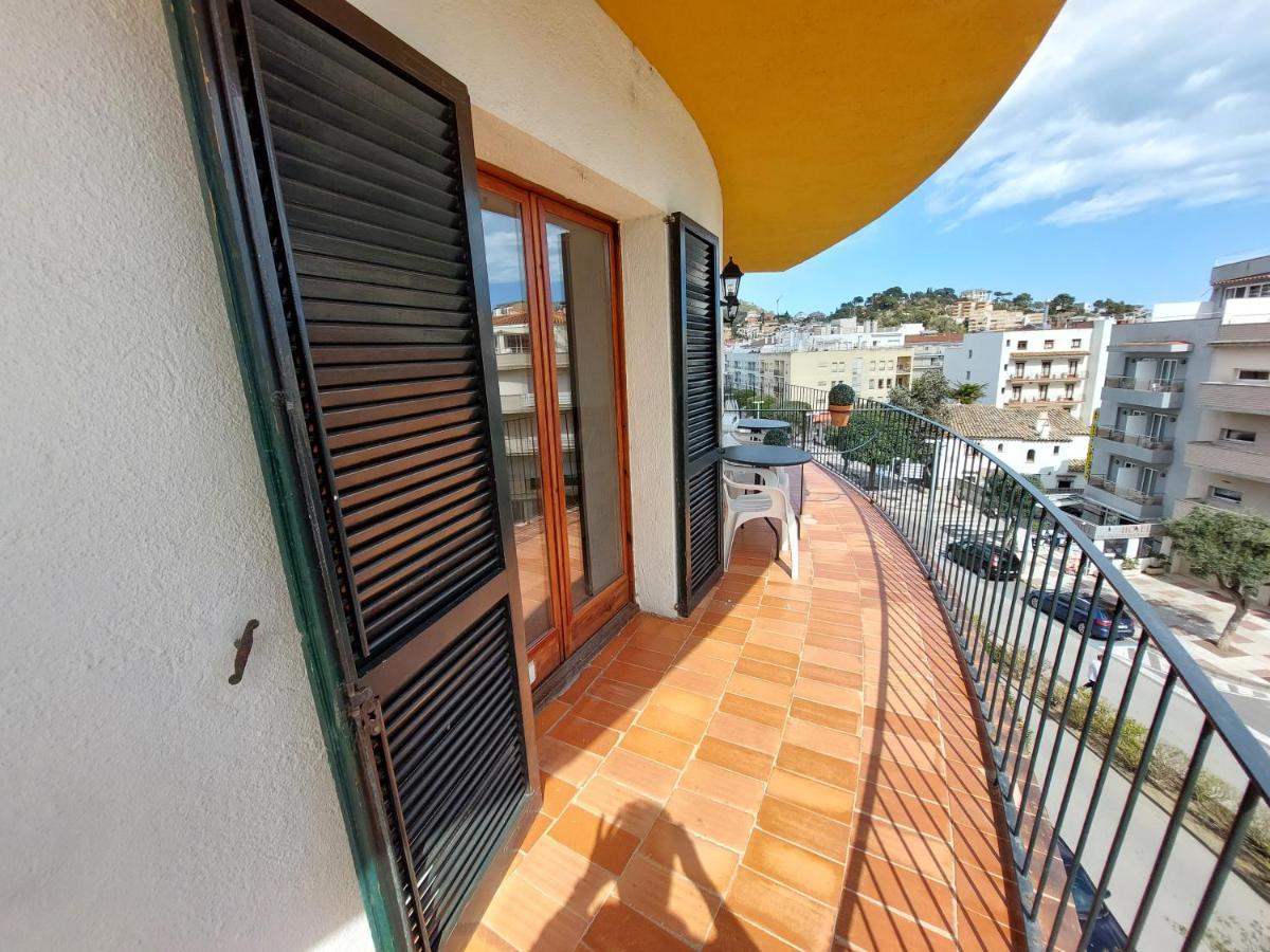 Apartamentos El Sol Tossa de Mar Esterno foto