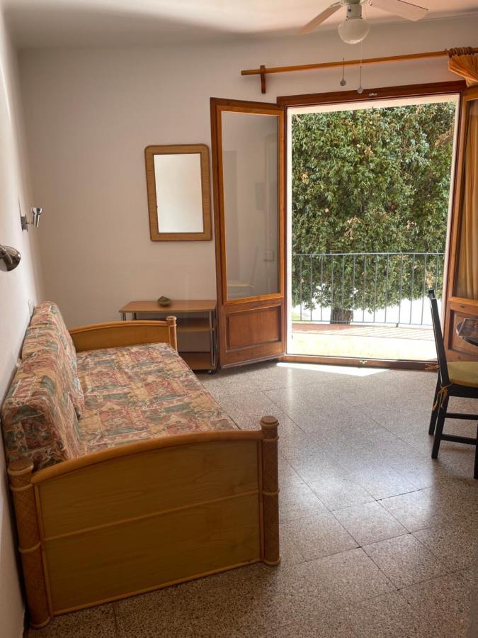Apartamentos El Sol Tossa de Mar Esterno foto