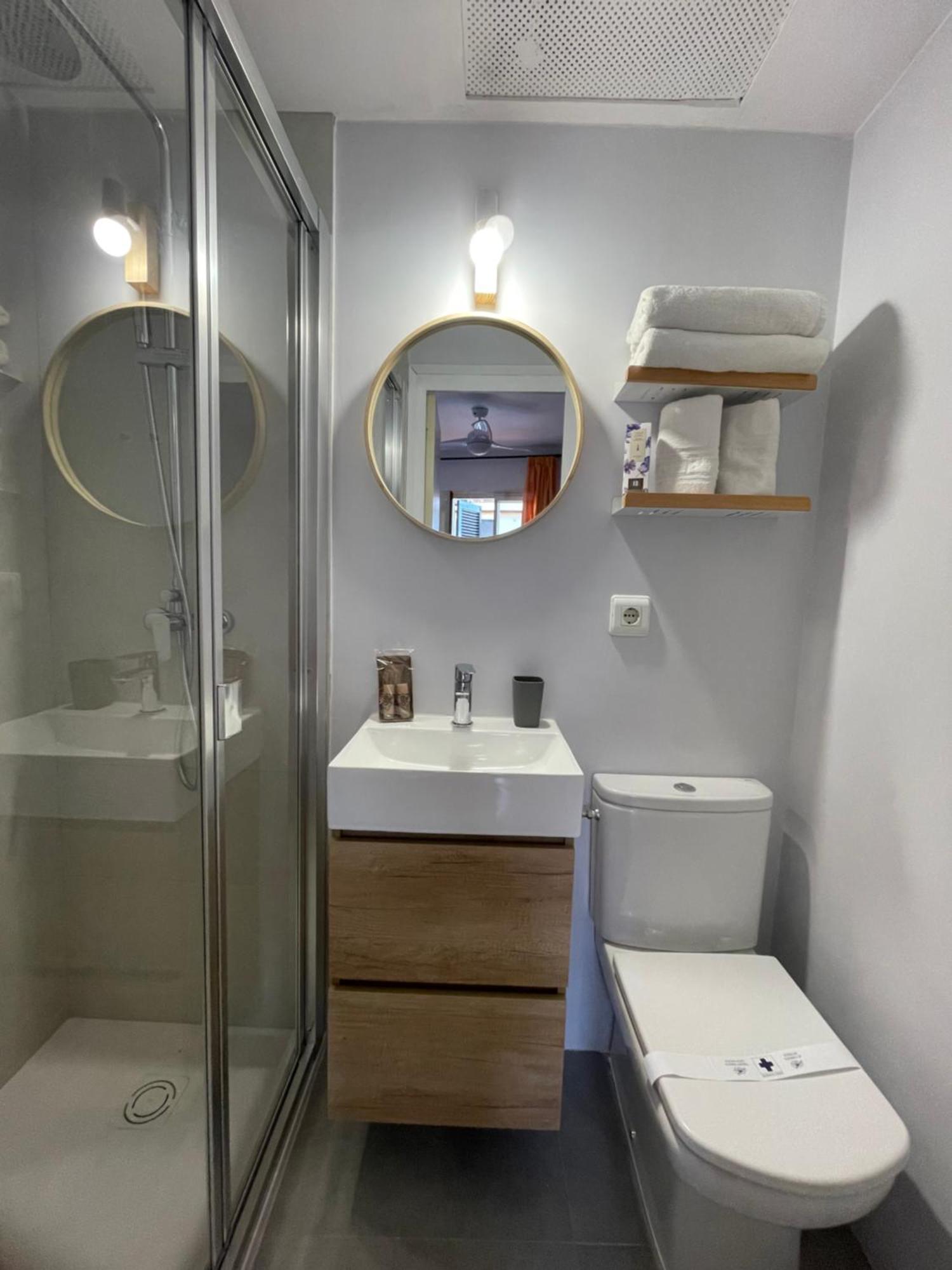 Apartamentos El Sol Tossa de Mar Esterno foto